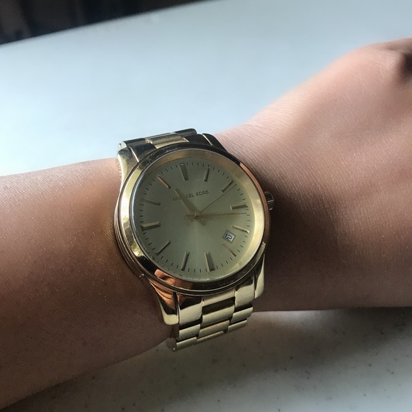 Michael Kors MK5160 Stainless Gold Watch - Picture 3 of 16